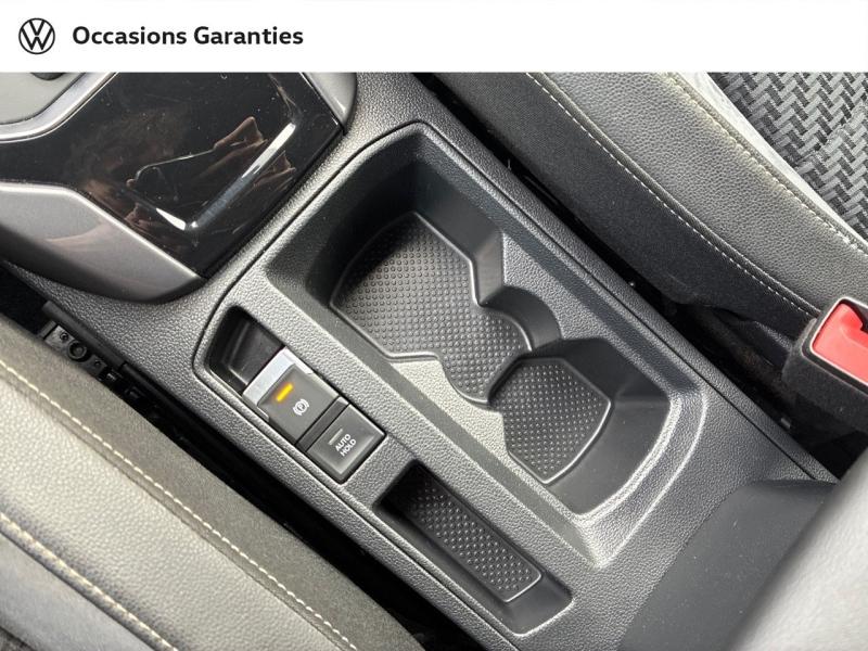 Voitures occasions VOLKSWAGEN T-ROC R-Line Mozac