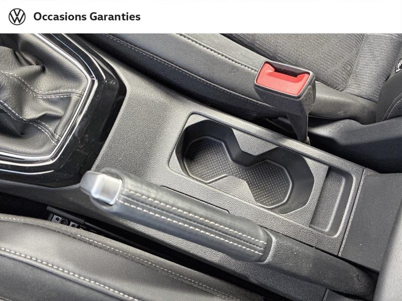 Voitures occasions VOLKSWAGEN T-CROSS R-Line Mozac