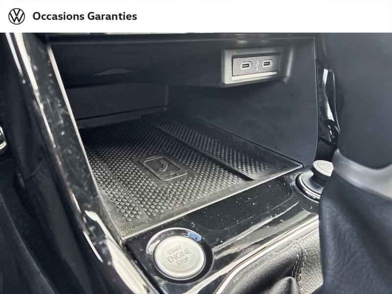 Voitures occasions VOLKSWAGEN T-CROSS R-Line Mozac