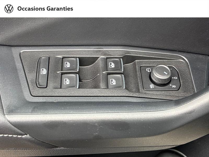 Voitures occasions VOLKSWAGEN T-ROC R-Line Mozac
