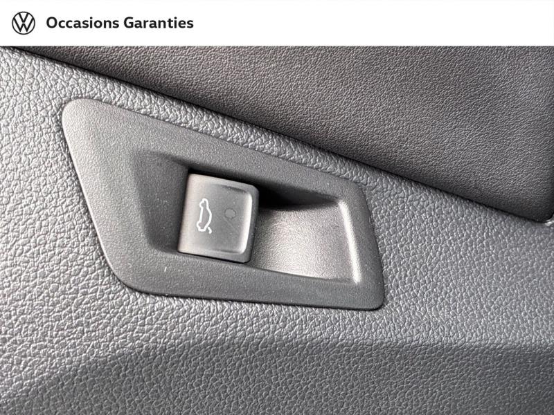 Voitures occasions VOLKSWAGEN T-ROC R-Line Mozac