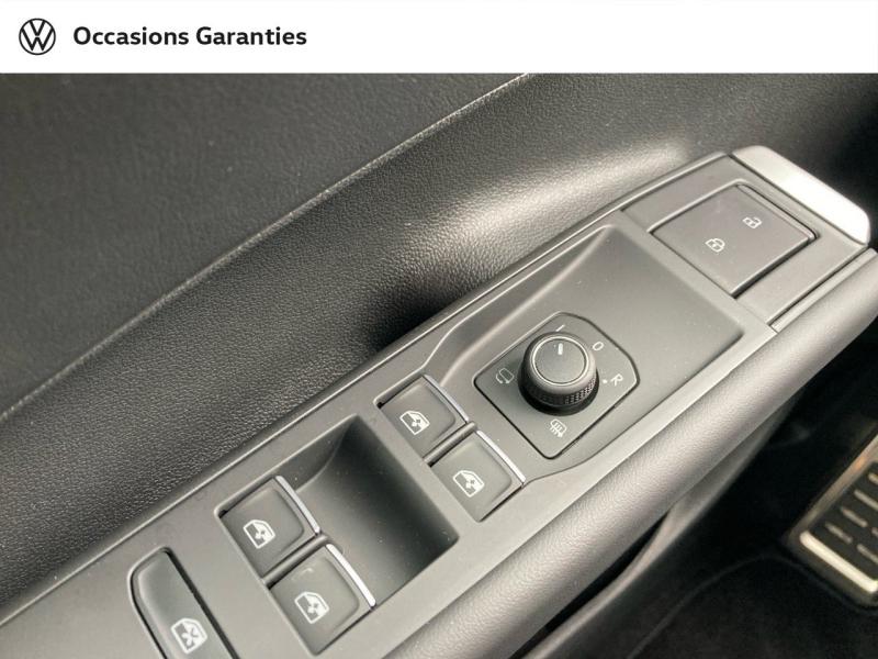 Voitures occasions VOLKSWAGEN T-ROC R-Line Mozac
