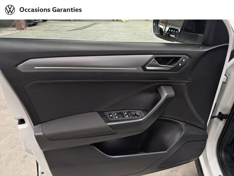 Voitures occasions VOLKSWAGEN T-ROC Active Mozac