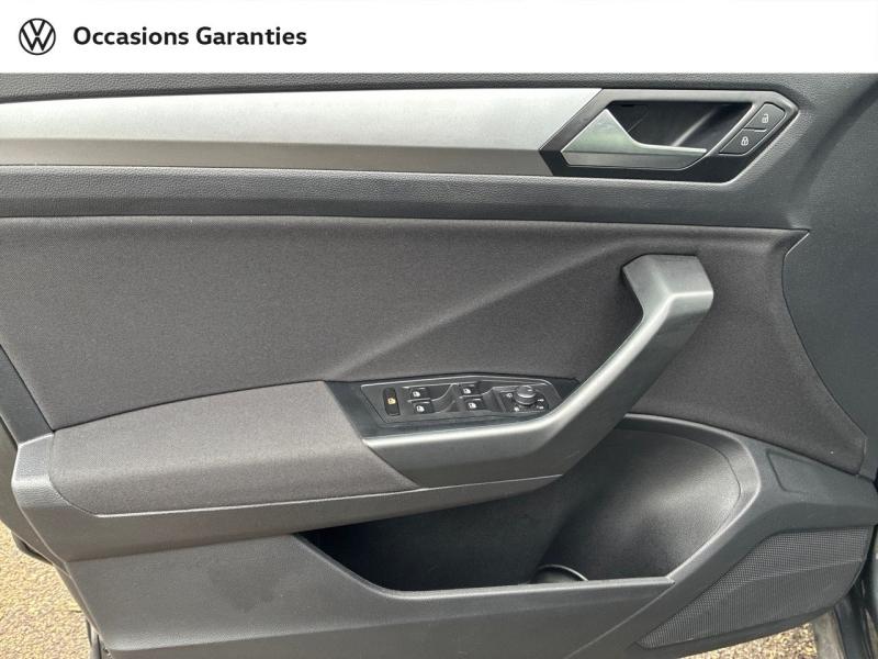 Voitures occasions VOLKSWAGEN T-ROC Life Plus Mozac