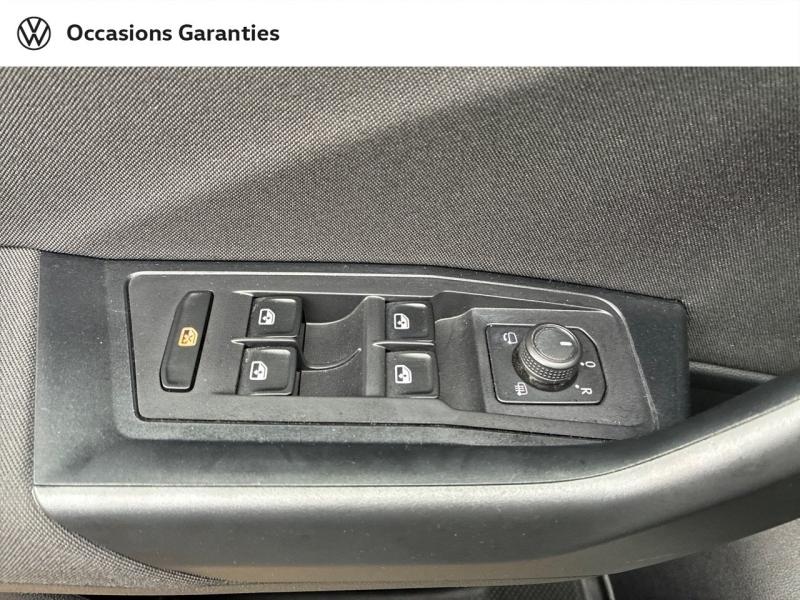 Voitures occasions VOLKSWAGEN T-ROC Life Plus Mozac