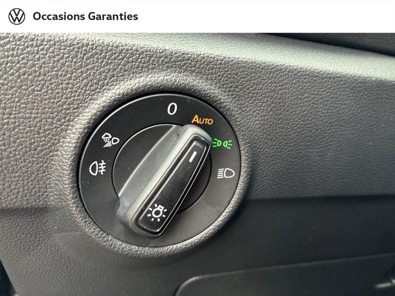 Voitures occasions VOLKSWAGEN T-ROC Life Plus Mozac