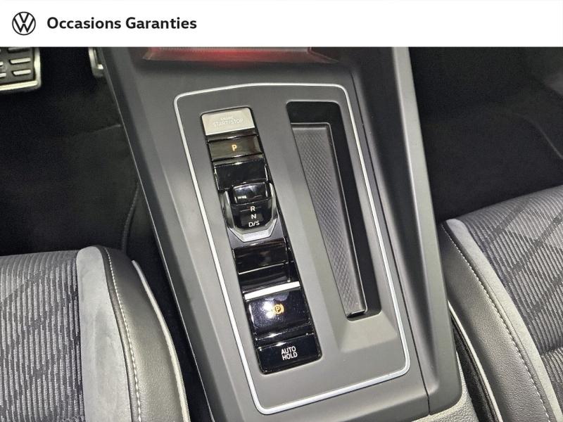 Voitures occasions VOLKSWAGEN GOLF R-Line Mozac