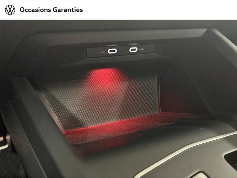 Voitures occasions VOLKSWAGEN GOLF R-Line Mozac