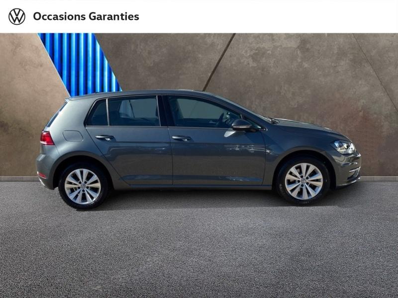 Voitures occasions VOLKSWAGEN GOLF Confortline Business Mozac