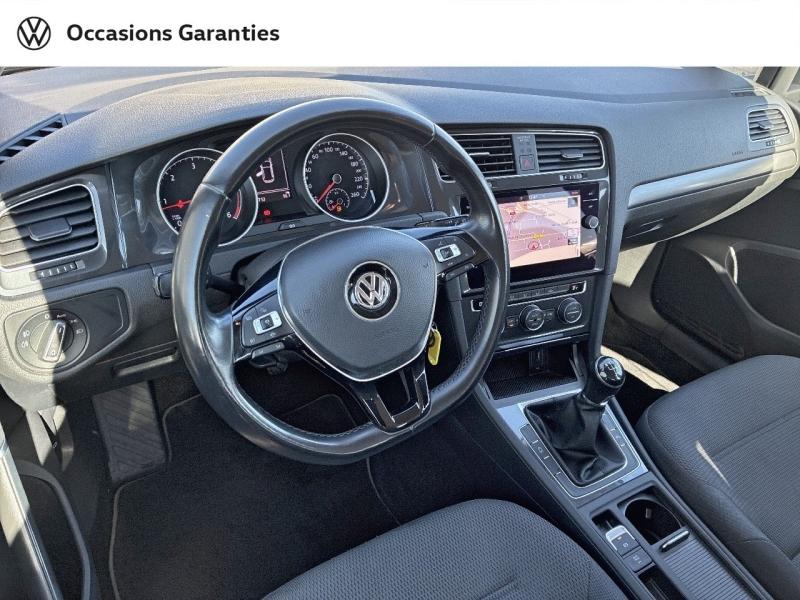 Voitures occasions VOLKSWAGEN GOLF Confortline Business Mozac