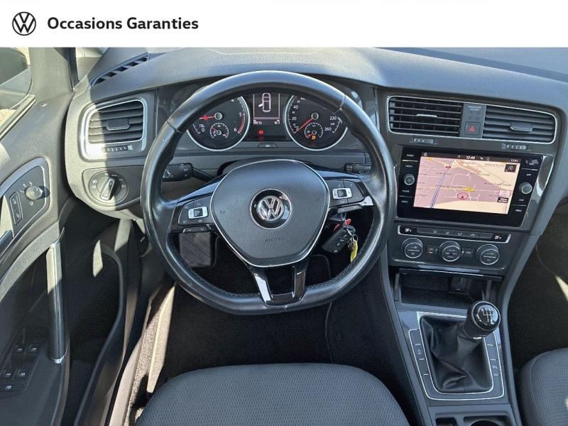 Voitures occasions VOLKSWAGEN GOLF Confortline Business Mozac