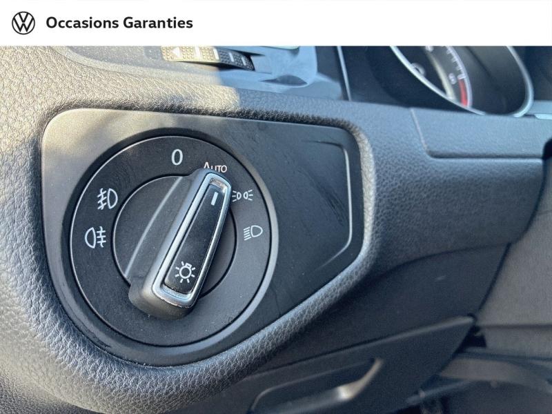 Voitures occasions VOLKSWAGEN GOLF Confortline Business Mozac