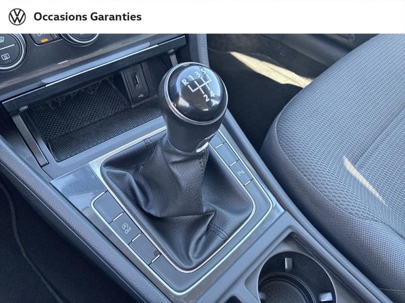 Voitures occasions VOLKSWAGEN GOLF Confortline Business Mozac