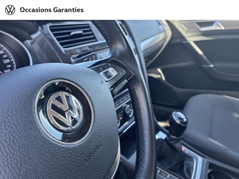 Voitures occasions VOLKSWAGEN GOLF Confortline Business Mozac