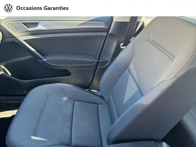 Voitures occasions VOLKSWAGEN GOLF Confortline Business Mozac