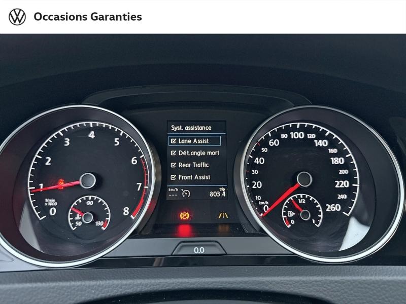 Voitures occasions VOLKSWAGEN GOLF Carat Mozac