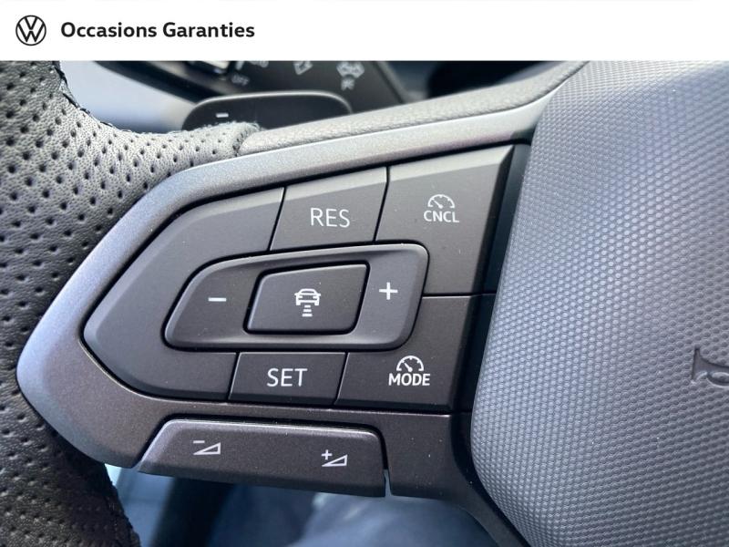 Voitures occasions VOLKSWAGEN T-ROC R-Line Mozac