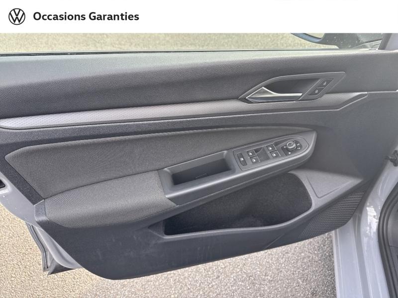 Voitures occasions VOLKSWAGEN GOLF Active Mozac