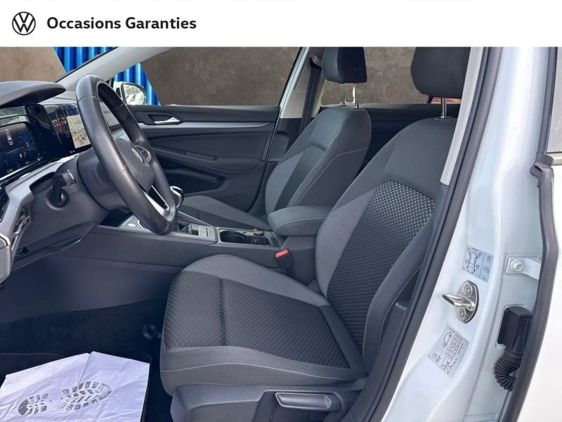 Voitures occasions VOLKSWAGEN GOLF Active Mozac