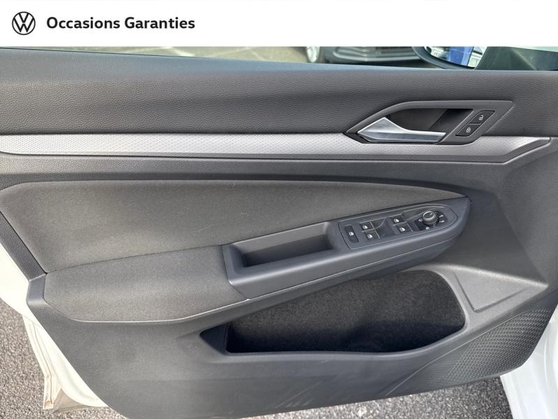 Voitures occasions VOLKSWAGEN GOLF Active Mozac