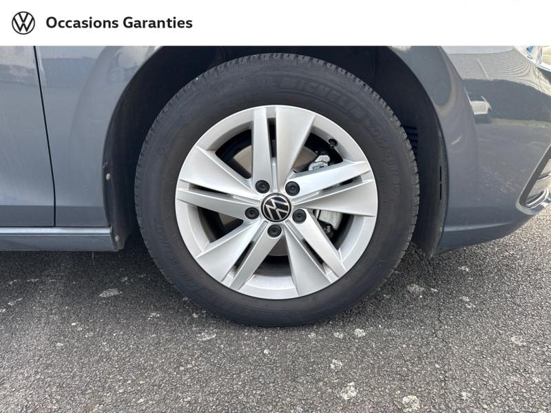Voitures occasions VOLKSWAGEN GOLF Life 1st Mozac