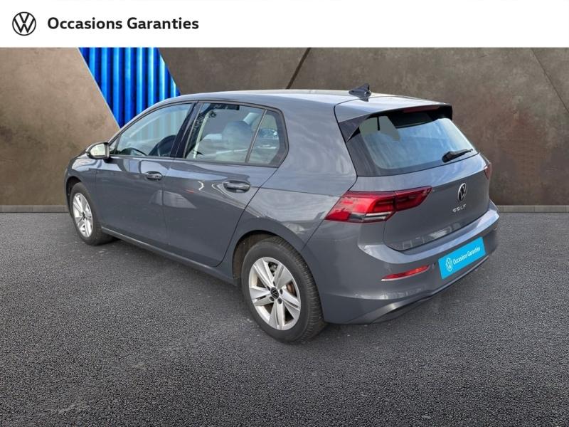 Voitures occasions VOLKSWAGEN GOLF Life 1st Mozac