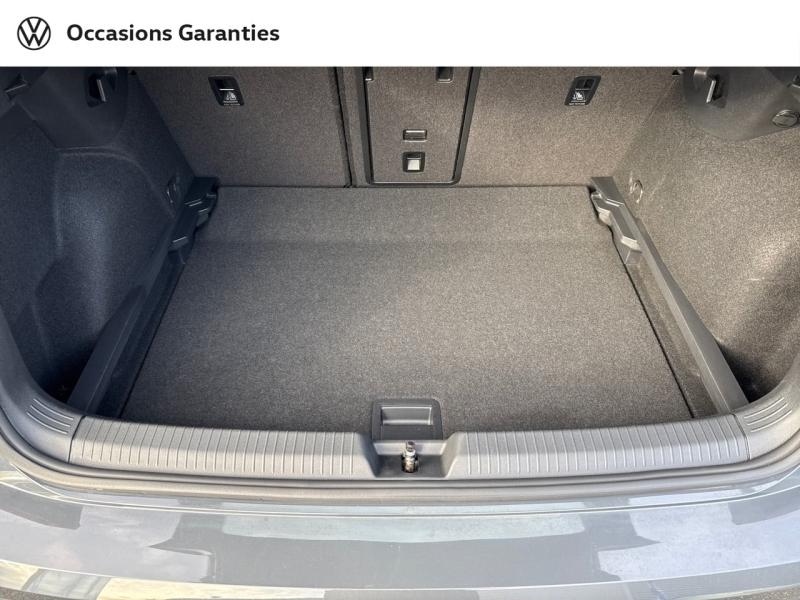 Voitures occasions VOLKSWAGEN GOLF Life 1st Mozac