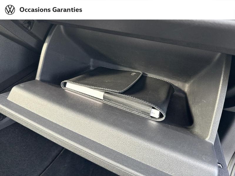 Voitures occasions VOLKSWAGEN GOLF Life 1st Mozac