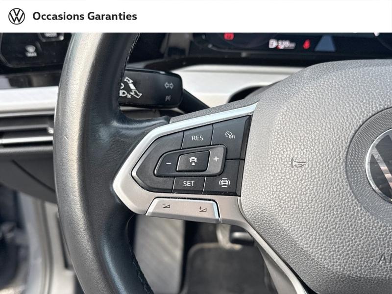 Voitures occasions VOLKSWAGEN GOLF Life 1st Mozac