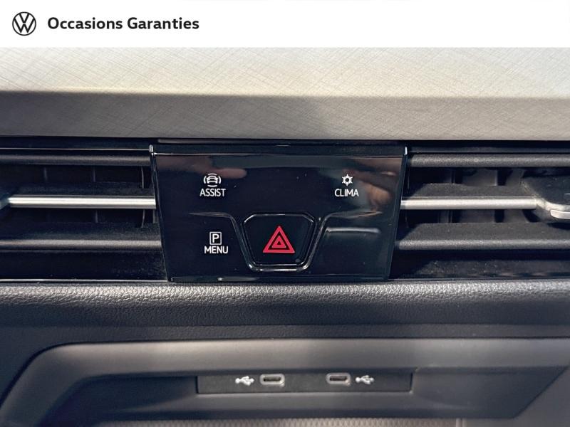 Voitures occasions VOLKSWAGEN GOLF Life 1st Mozac