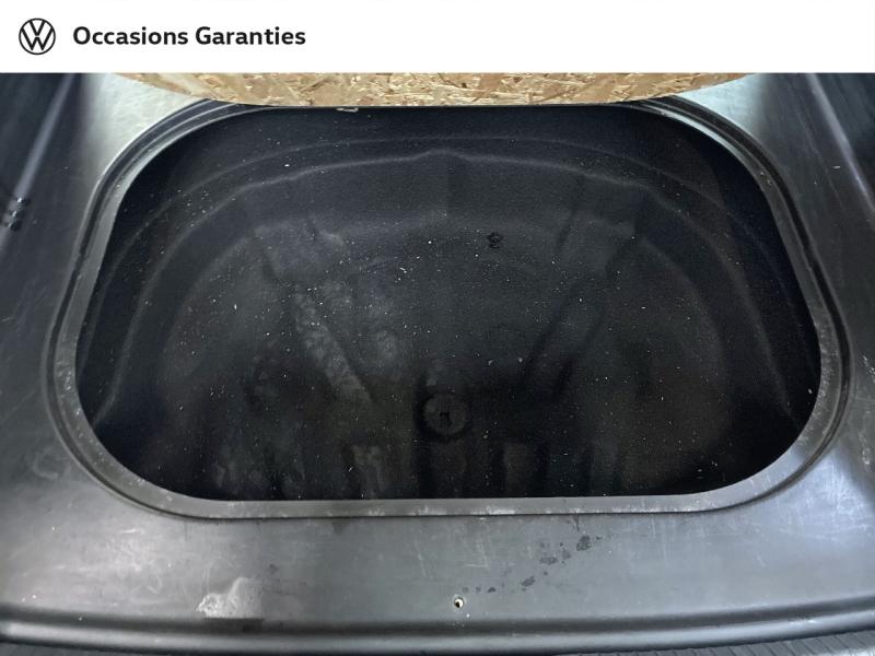 Voitures occasions VOLKSWAGEN GOLF Life Business Mozac