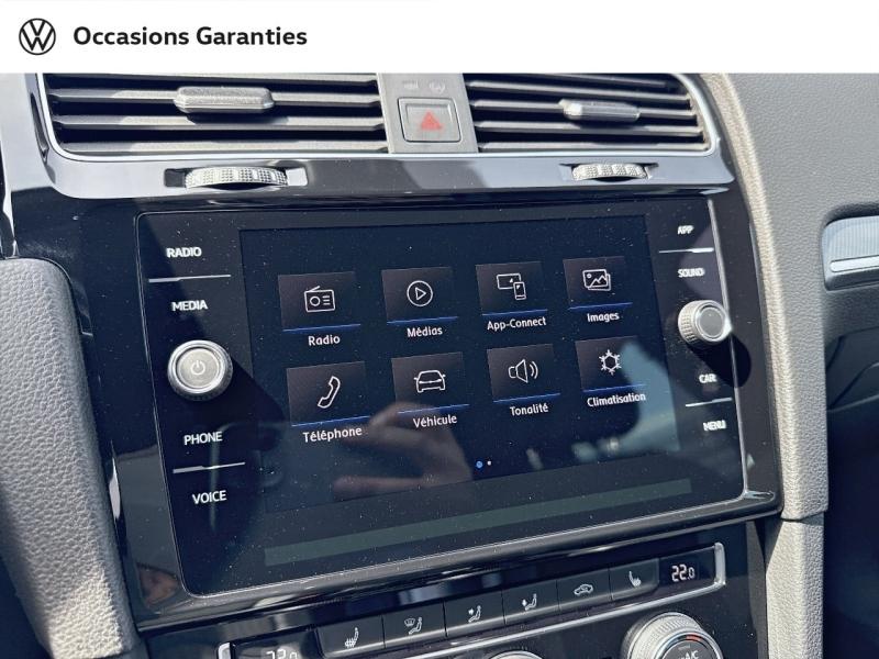 Voitures occasions VOLKSWAGEN GOLF Carat Mozac