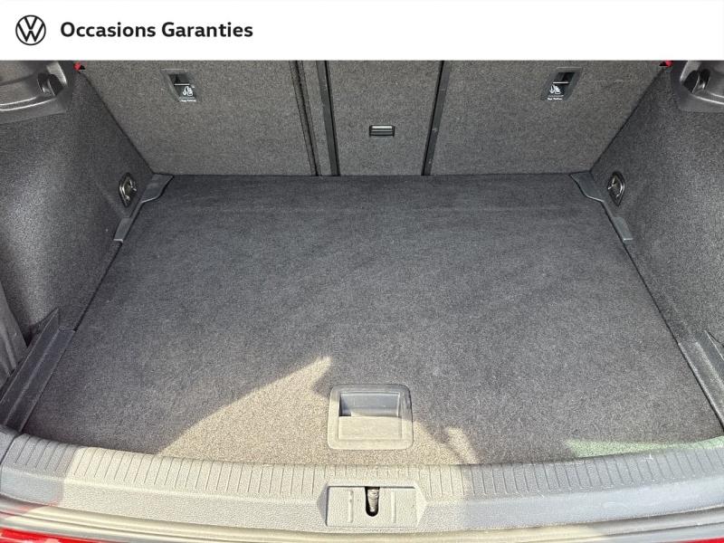 Voitures occasions VOLKSWAGEN GOLF Carat Mozac