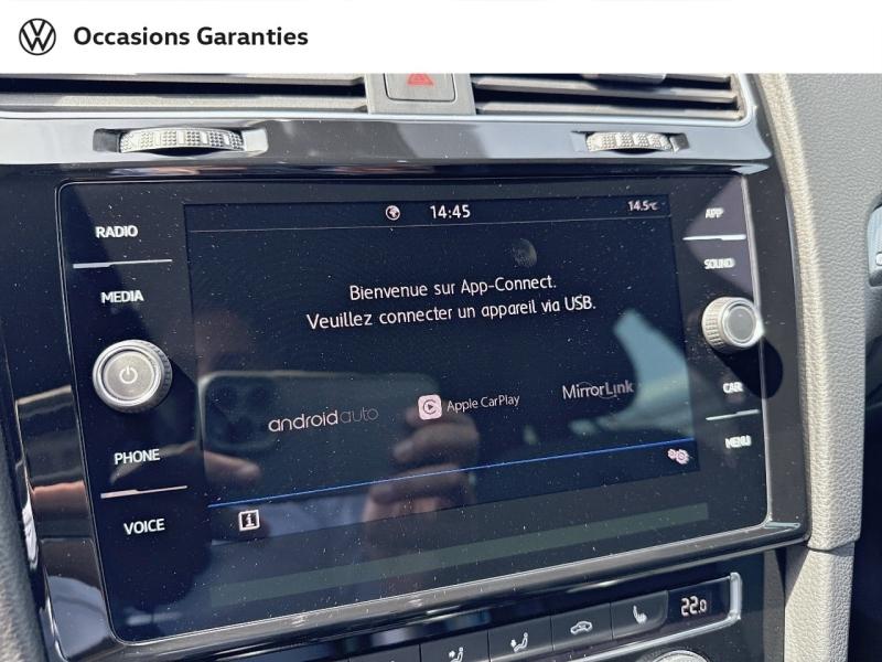 Voitures occasions VOLKSWAGEN GOLF Carat Mozac