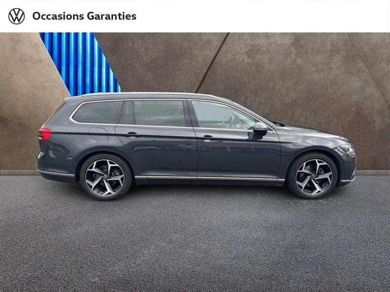 Voitures occasions VOLKSWAGEN Passat SW Lounge Mozac