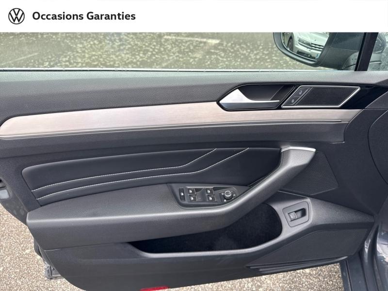Voitures occasions VOLKSWAGEN Passat SW Lounge Mozac