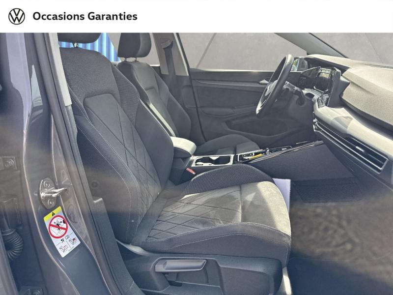 Voitures occasions VOLKSWAGEN GOLF Style Mozac