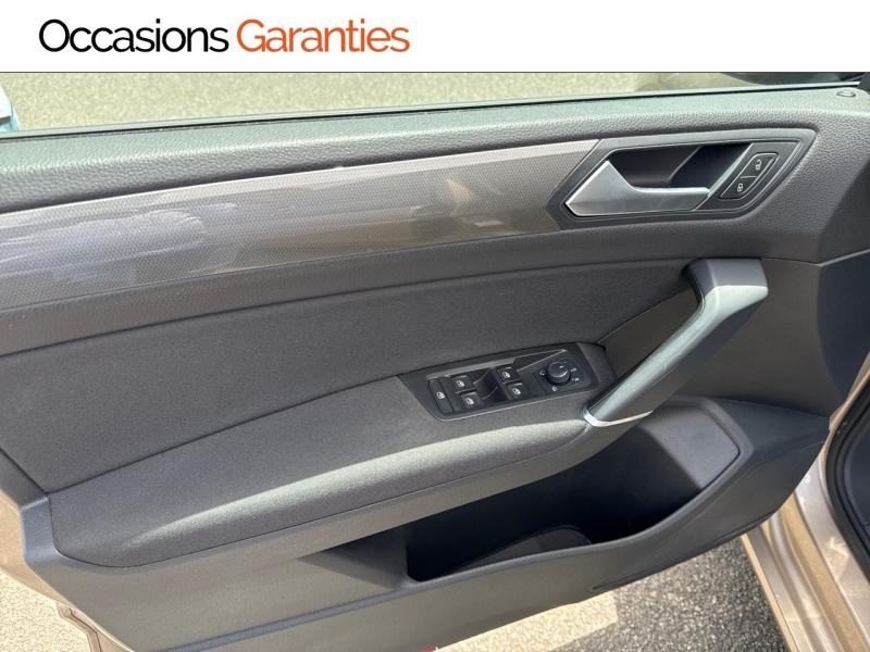 Voitures occasions VOLKSWAGEN TOURAN Connect Mozac