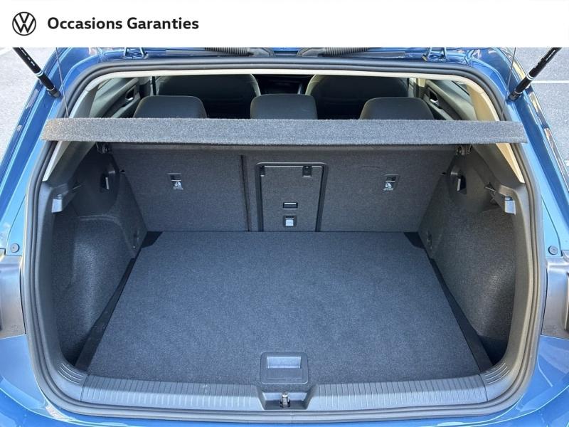 Voitures occasions VOLKSWAGEN GOLF VW Edition Mozac