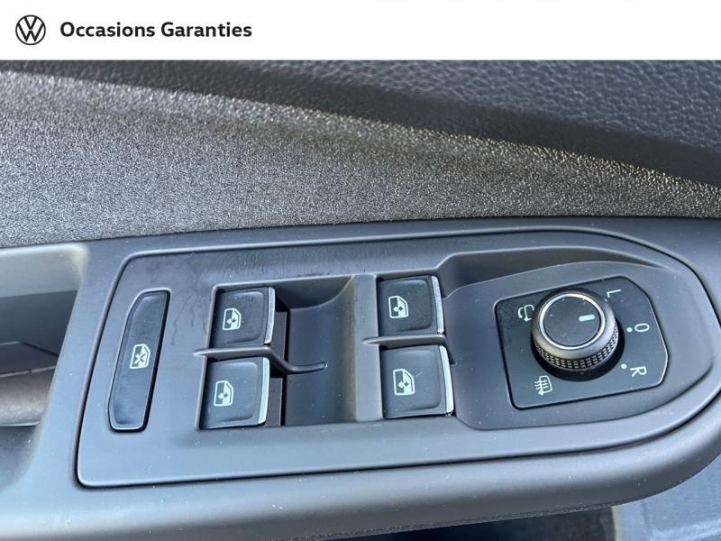 Voitures occasions VOLKSWAGEN GOLF VW Edition Mozac