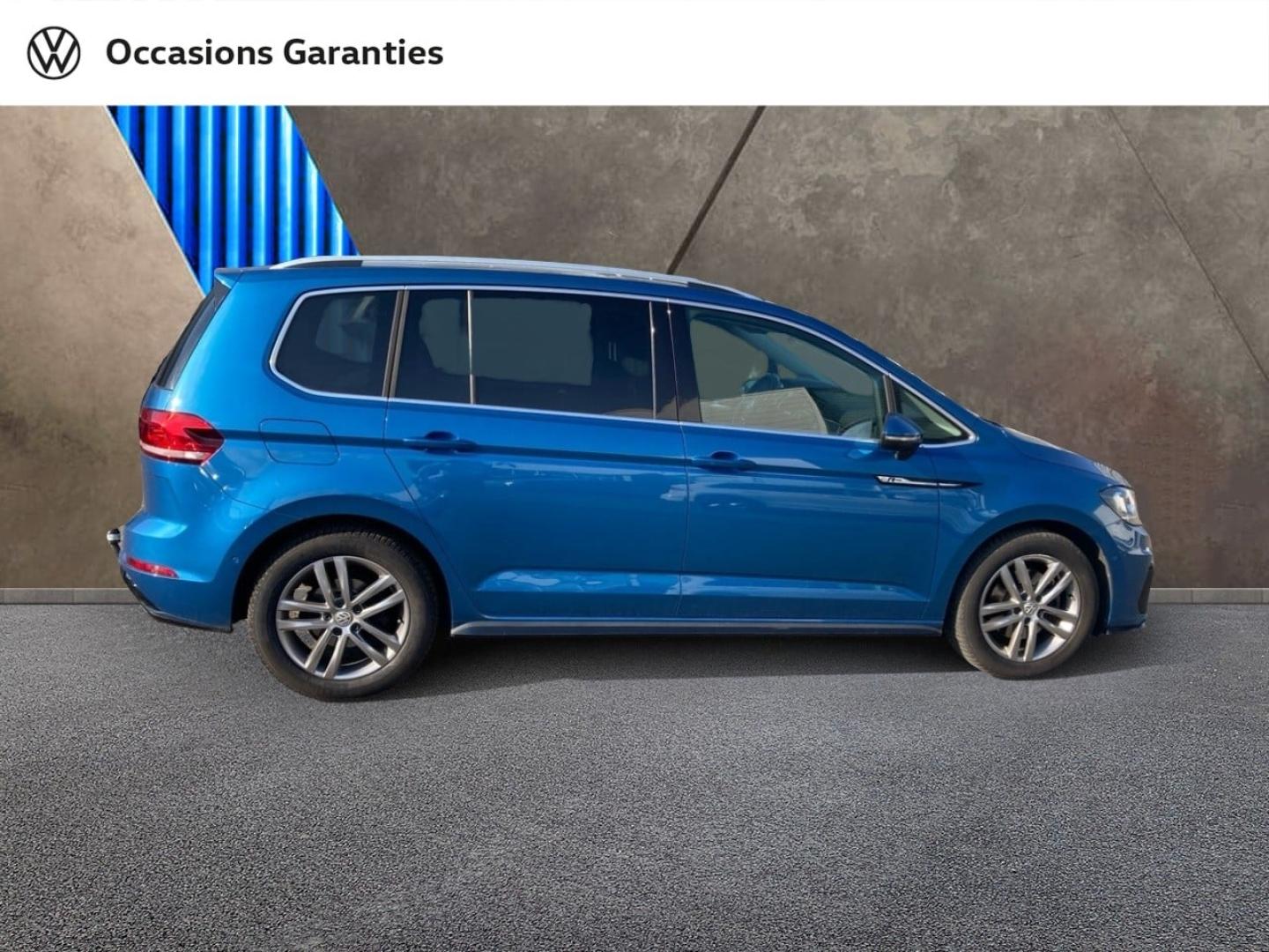 Voitures occasions VOLKSWAGEN TOURAN R-Line Mozac