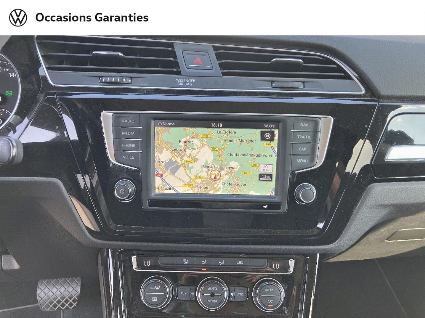 Voitures occasions VOLKSWAGEN TOURAN R-Line Mozac
