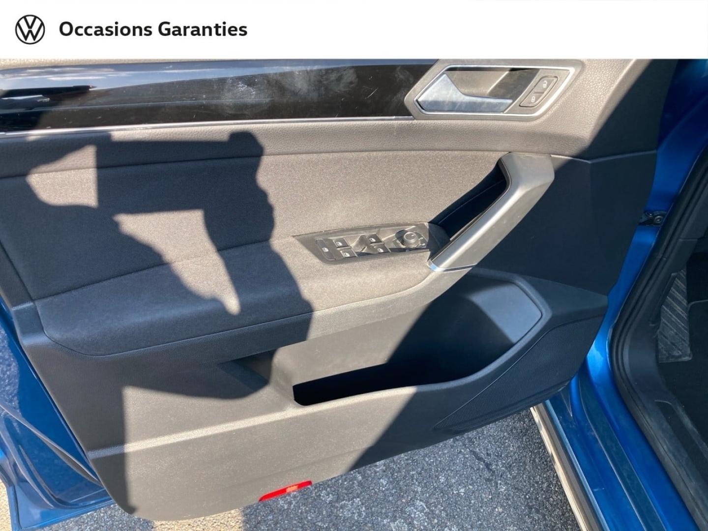 Voitures occasions VOLKSWAGEN TOURAN R-Line Mozac
