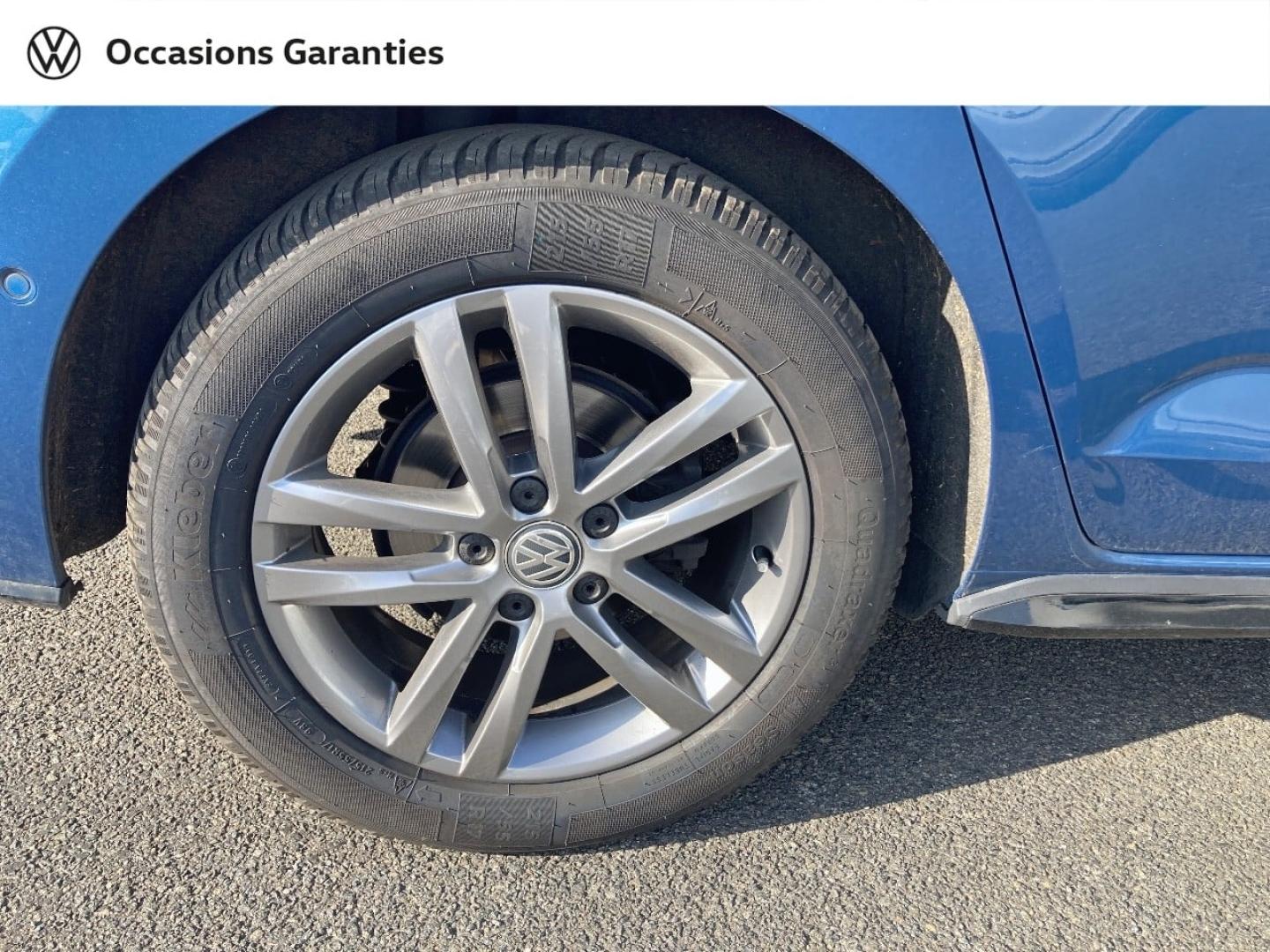 Voitures occasions VOLKSWAGEN TOURAN R-Line Mozac