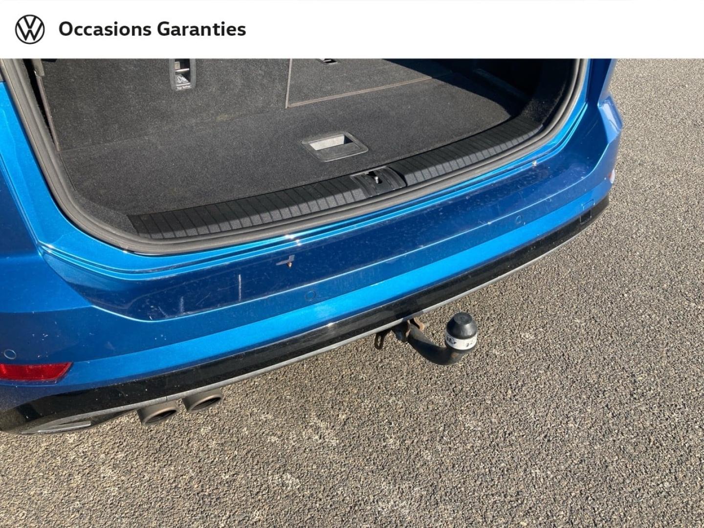 Voitures occasions VOLKSWAGEN TOURAN R-Line Mozac