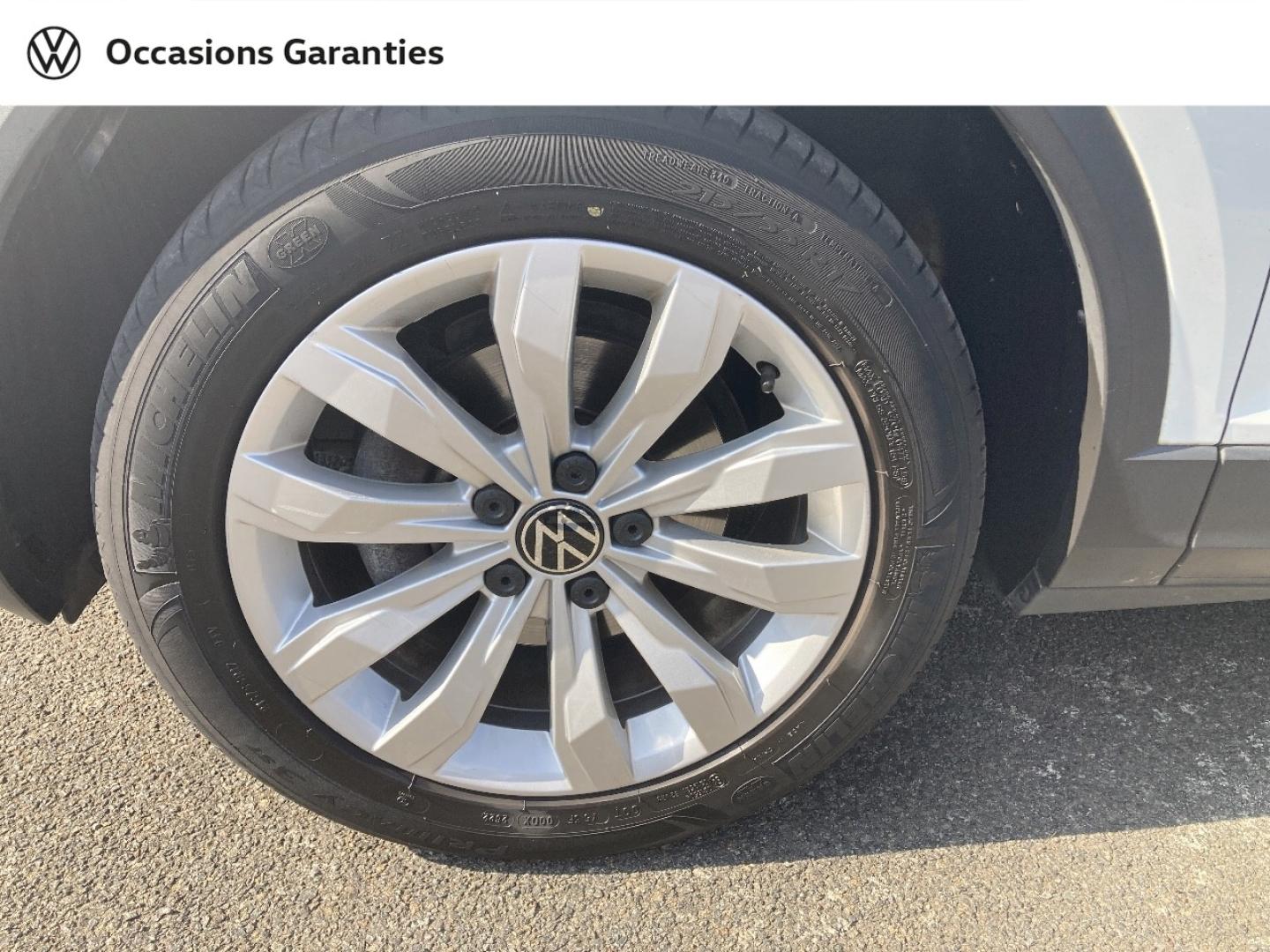 Voitures occasions VOLKSWAGEN T-ROC Carat Mozac