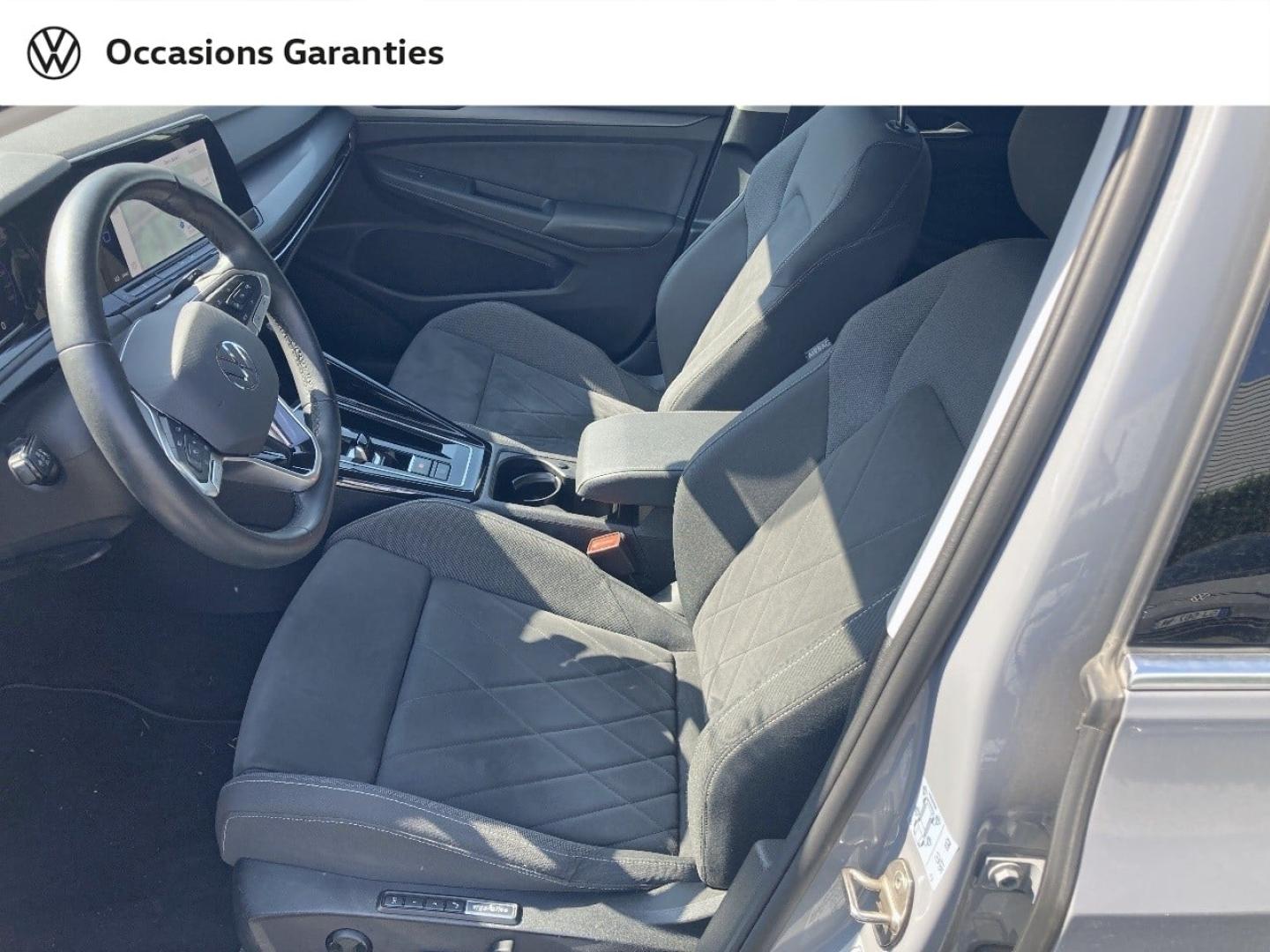 Voitures occasions VOLKSWAGEN GOLF Style Mozac