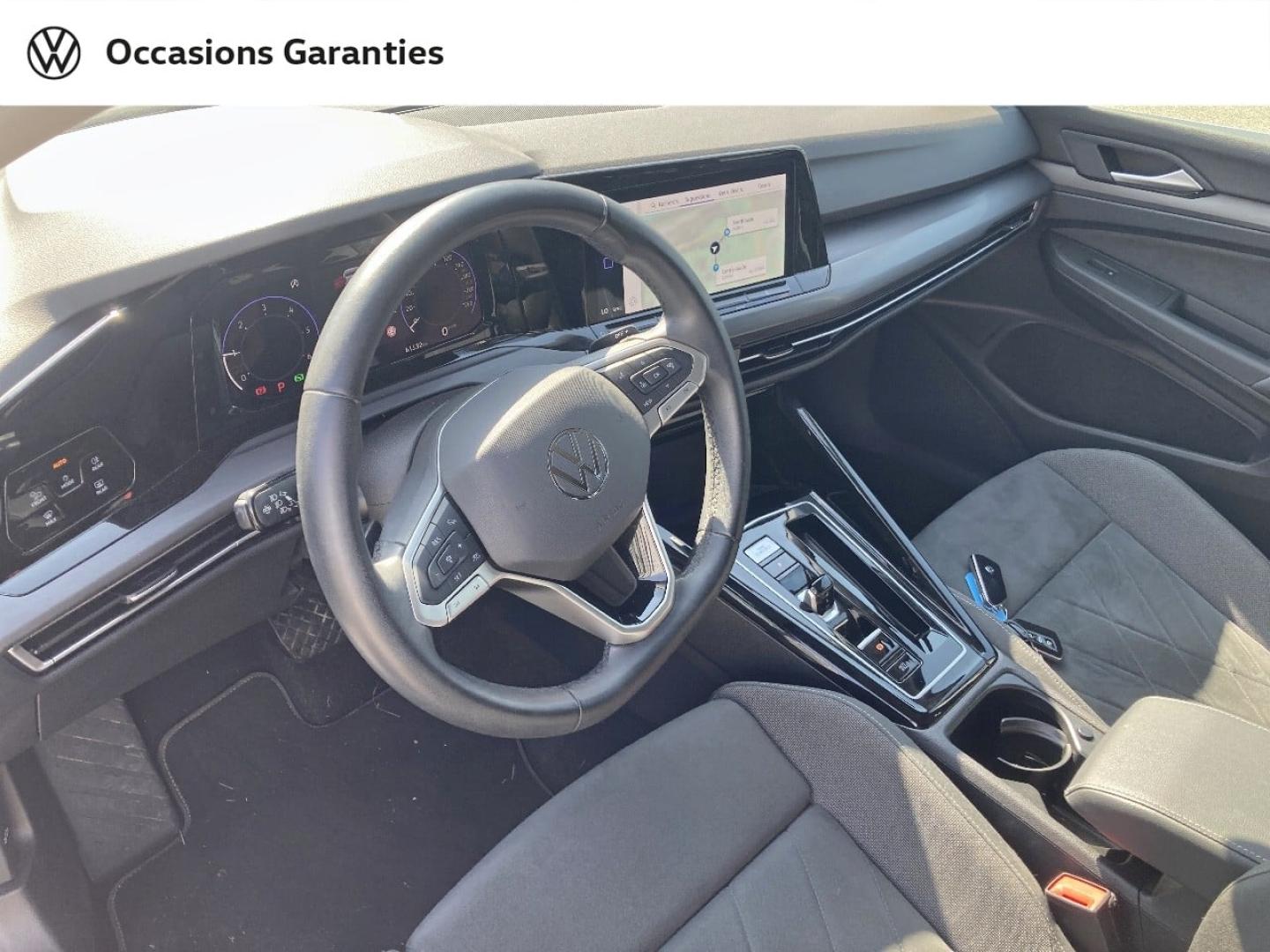 Voitures occasions VOLKSWAGEN GOLF Style Mozac