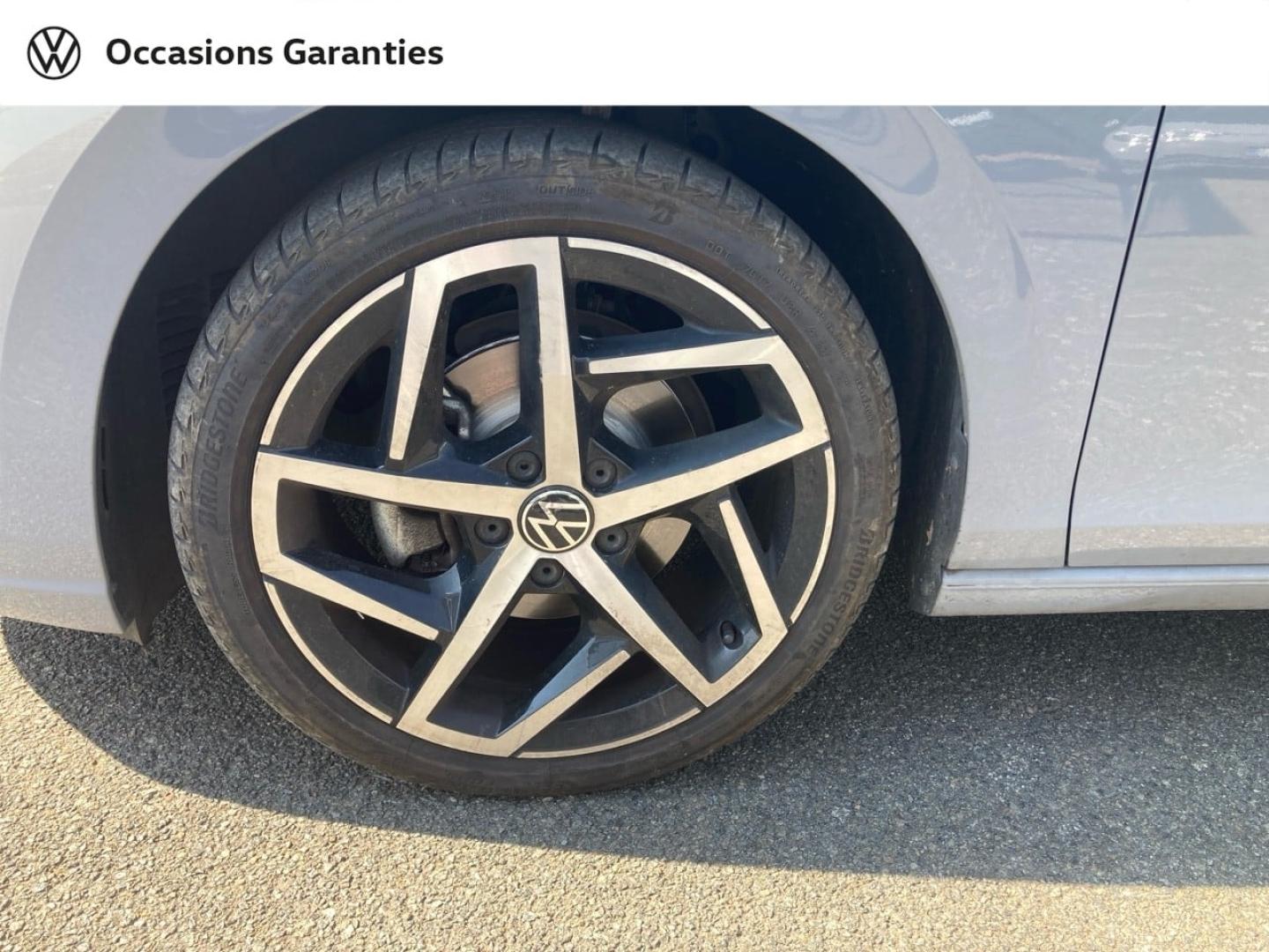 Voitures occasions VOLKSWAGEN GOLF Style Mozac