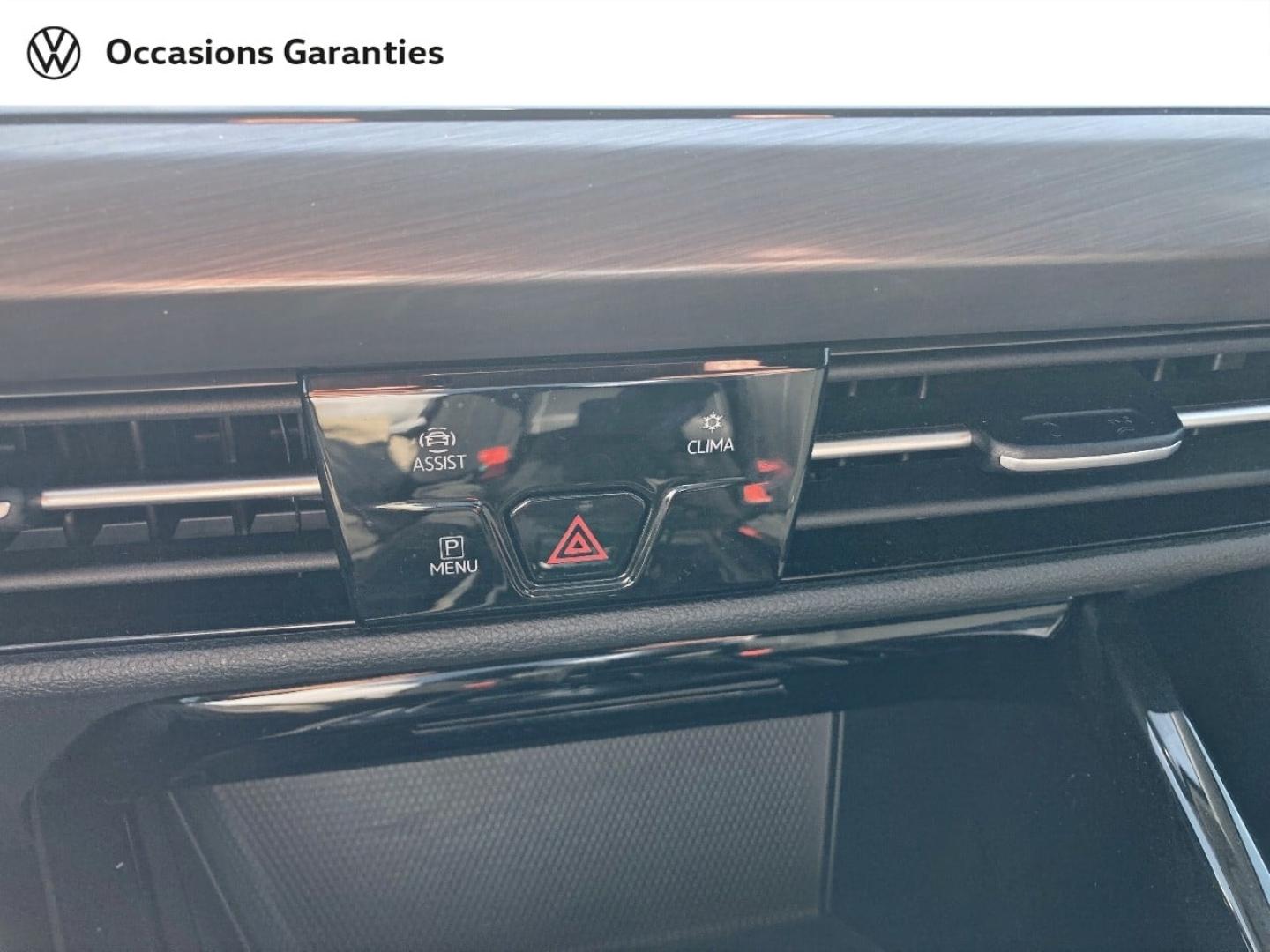 Voitures occasions VOLKSWAGEN GOLF Style Mozac